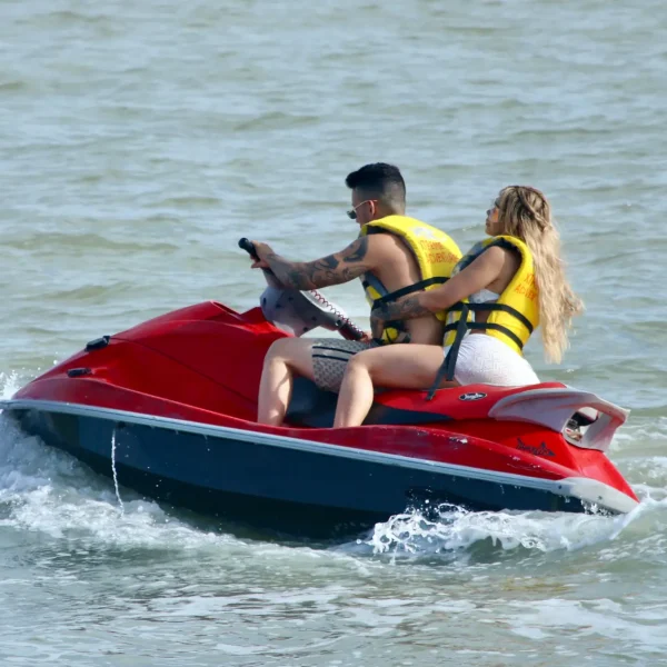 tour-en-jet-ski-supervisodo